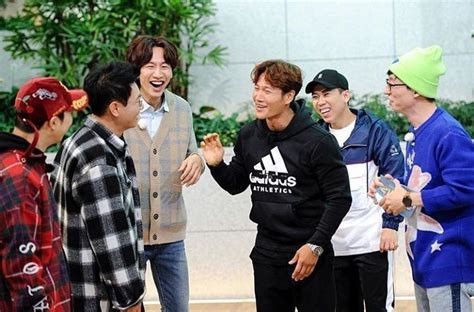 Kamu bisa menemukan penjual running man sub indo dari seluruh indonesia yang terdekat dari lokasi & wilayah kamu sekarang. INDO SUB Running Man Eps 377