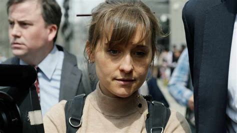 Smallville Actress Allison Mack May Testify Against Accused Sex Cult Leader