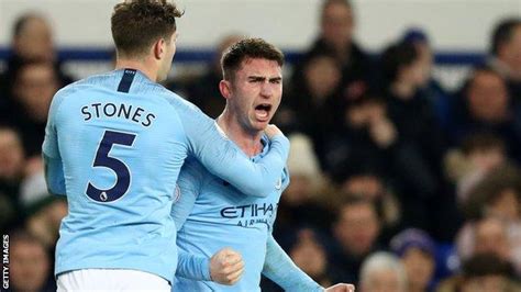 Aymeric Laporte Manchester City Defender Extends Contract To 2025