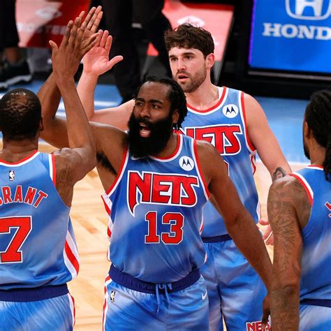 James harden played 43 seconds in saturday's game before injuring the same right hamstring that kept him out for over a month in the regular season. James Harden Memulai Lari Untuk Brooklyn Nets - harvardidc.com
