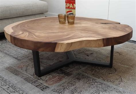 Trunks used as coffee tables are kind of a big trend, and for good reason! Tree trunk coffee tables | Unik Living - Unique coffee tables