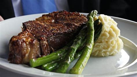 Salisbury prime rib dinners (market price) are half price every tuesday and wednesday at brew river in salisbury. Prime Rib Dinner | GOOD EATS♥ | Pinterest