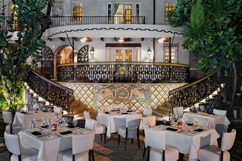 Giannis At The Versace Mansion Offers New Years Eve Al Fresco The