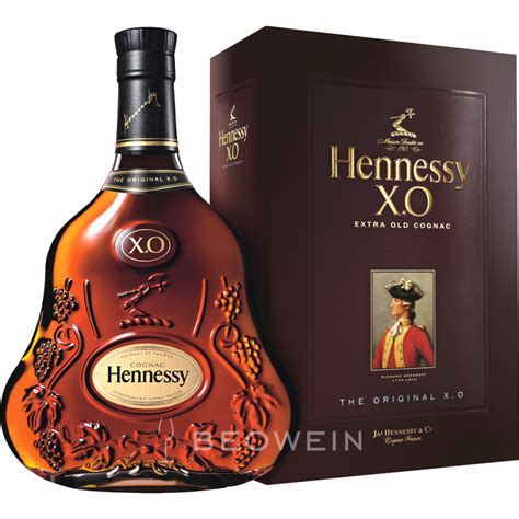 Hennessy Xo Cognac 07 L Buy At Beowein Mail Order