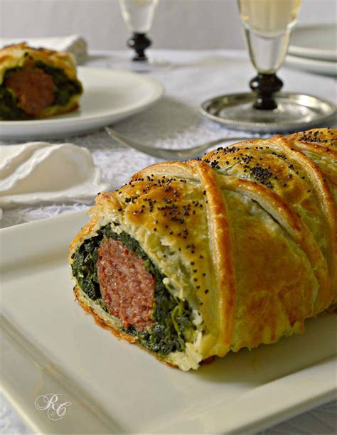 Per approfondire un po sappiamo che il polpettone è una variante della polpetta. Cotechino con spinaci in crosta