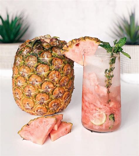 You Can Now Buy Pink Pineapples So Order Up Foodictator
