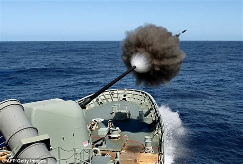 The Amazing Moment A Shell Is Blasted From 5 Inch Warship Cannon