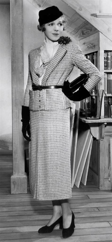 Pin Af 1930s Womens Fashion På 1930s Suits Dragt