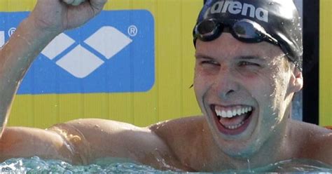 Swimming World Champ Alexander Dale Oen 26 Dies During Training Camp Cbs News