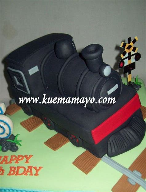 Sebagai seorang ibu, tentu saja ingin memberikan perayaan di hari spesial si kecil. Kue Ulang Tahun Kereta Api Mini : Decoration Cake Thomas N ...