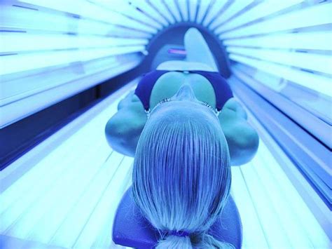Tanning S Allure Tied To Other Addictions