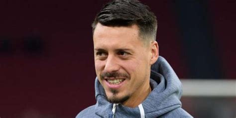 Schon als spieler war sandro wagner nicht dafür bekannt, ein schweigsamer geselle zu sein. Sandro Wagner neuer Experte beim Streamingdienst DAZN