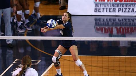 No Byu Women S Volleyball Takes First Loss Of Season The Daily