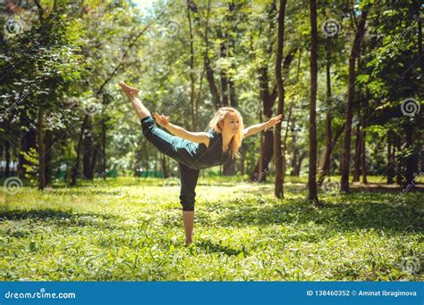 Virabhadrasana Iii Yoga Asanas In Nature Yoga Poses Everyday