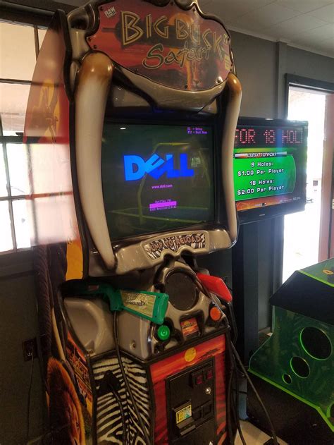 Dell laptop keeps restarting after dell logo? This arcade game is played on an old Dell computer ...