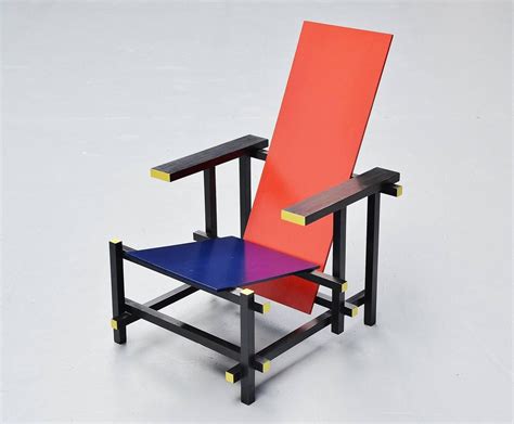 Gerrit Rietveld Red And Blue Chair 1stdibs