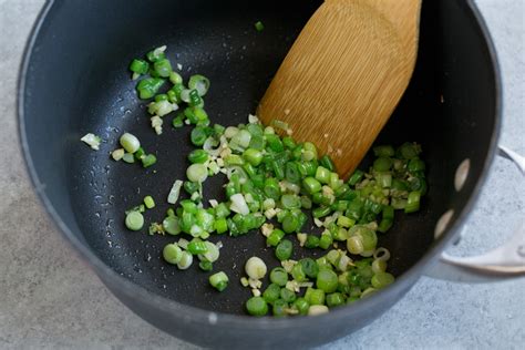 Add remaining 1 tablespoon lime juice and cilantro; Cilantro Lime Rice Recipe - Cooking Classy