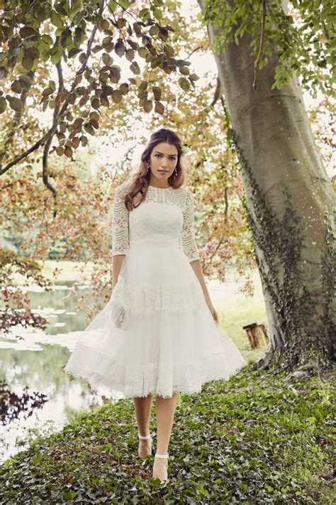 Maybe you would like to learn more about one of these? Die Hochzeitssaison kann beginnen mit der neuen Kollektion ...
