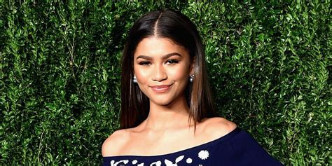 zendaya offered a modeling job to a woman who was body shamed on twitter lose weight weight
