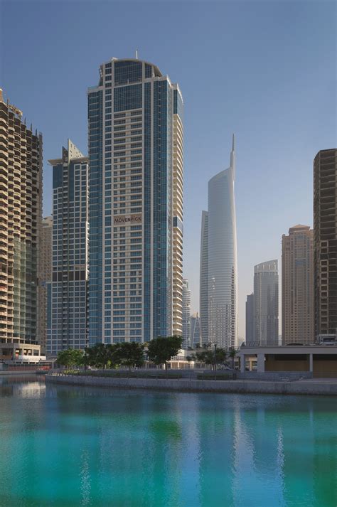 Urban sophistication energises new Mövenpick Hotel Jumeirah Lakes Towers
