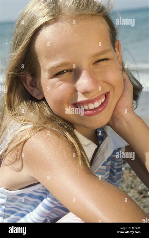 1221472 Outdoor Beach Sand Sea Water Day Summer Holidays Vacation Girl