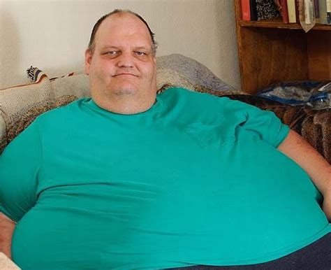 One Of The Heaviest Men In The World Has Been Taken To The Hospital Pics Izismile Com