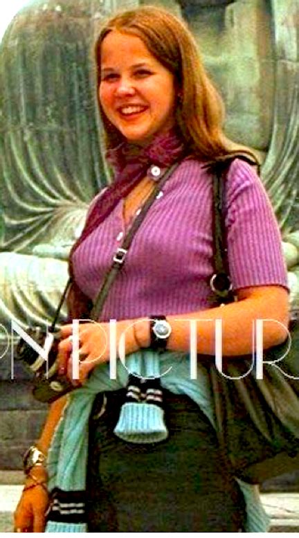 Linda Blair - The Linda Blair Pretty Corner фото (37325955) - Fanpop