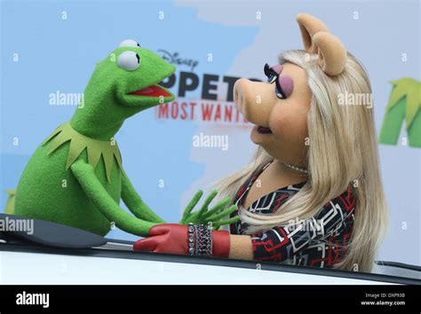 The Muppets Miss Piggy And Kermit