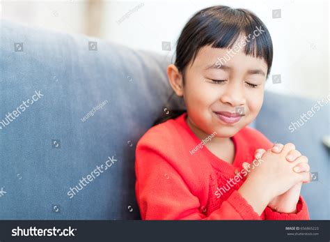Cute Little Girl Praying Stock Photo 656865223 Shutterstock