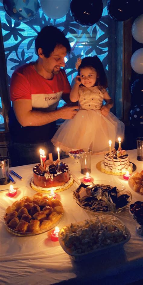 Birthday cake with burning candles. Pin by Hanasa on Hanasa Sardar ️‍♂️ in 2020 | Birthday ...