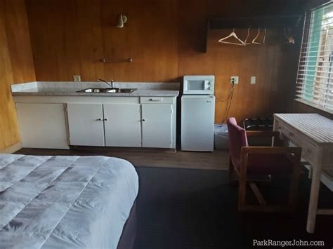 My husband and i rented a kayak on our honeymoon for a day and explored half of the lake staying close to the east shore. Log Cabin Resort Lake Crescent - Olympic National Park ...