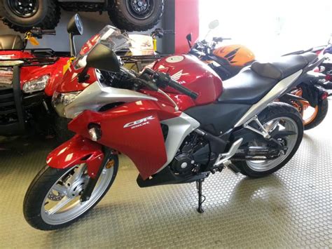Ottery, southern suburbs for sale by: Honda 2012 CBR 250 Sportbike Motorcycle Red for sale on ...
