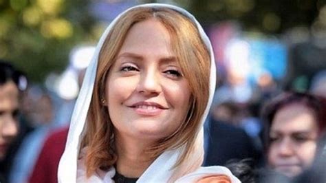 عکس های ناجور مهناز افشار در سنگ نوردی سالنی لباس و بی حجابی جنجالی خانم بازیگر