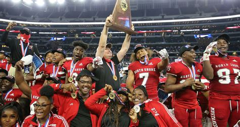Late Touchdown Strike Lifts North Shore To State Title