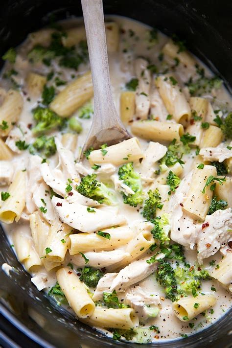 Pin By Kylee Hansen On Recipes In 2020 Slow Cooker Pasta Recipes