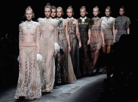 Valentino Uses Almost All White Models For Spring Show Twitter Reacts