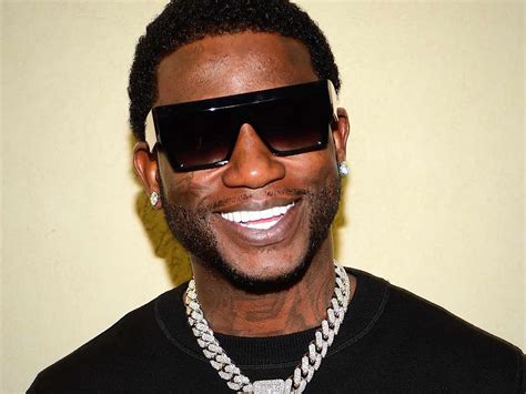 Rapper Gucci Mane Drops 250000 In Diamonds For His Teeth See The