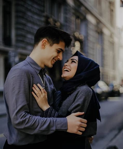 Pin On Muslim Couple Goals