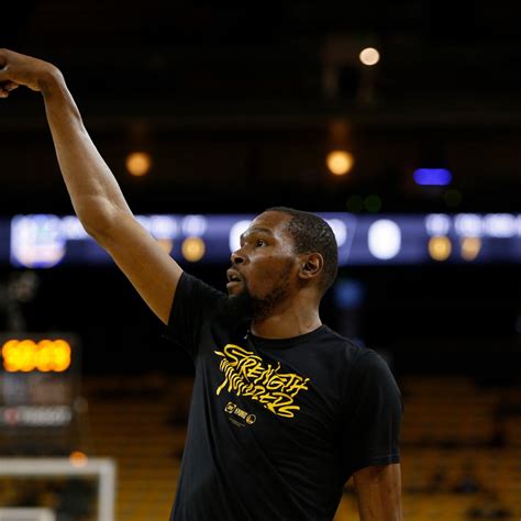 Kevin Durant Won't Travel to Games 3 and 4 vs. Trail Blazers with Calf