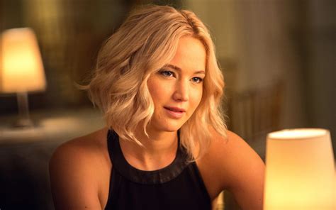 Jennifer Lawrence Teams With Star Wars Icon For Netflix Sci Fi Epic