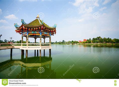 Chinese Pavilion In The Lake Stock Image Image Of Reflection Tourist
