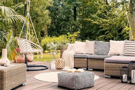 Centering it in the l. How to Place a Rug Under a Sectional Sofa - Home Decor Bliss