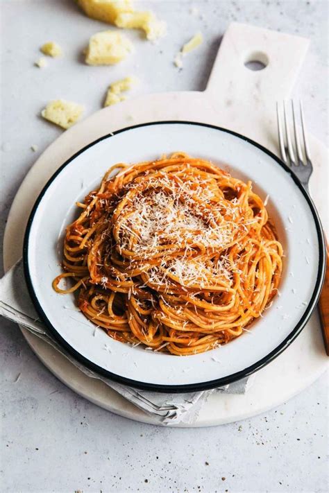 spaghetti marinara easy tomato pasta sauce recipe tomato pasta easy tomato pasta easy