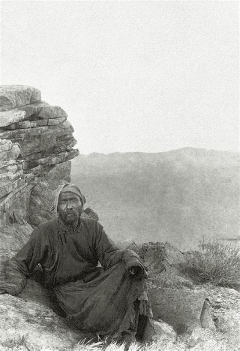 ТҮҮХЭН ЗУРГУУД: ХIX зууны монгол эрчүүд