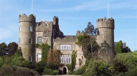 Why Are There So Many Castles In Ireland Sheenco Travel