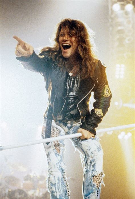 On Tour With Bon Jovi In The 1980s Flashbak Jon Bon Jovi Bon Jovi