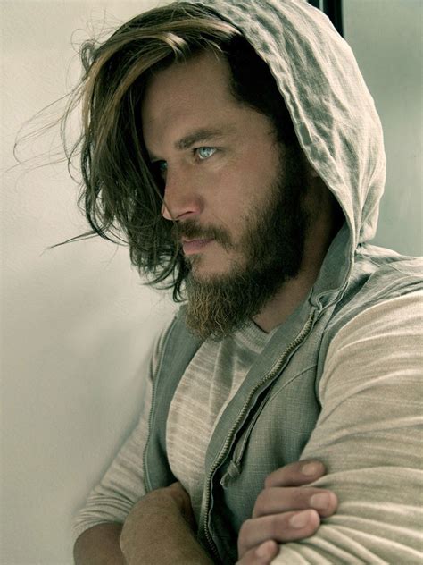 Travis Fimmel Photo 6 Of 30 Pics Wallpaper Photo 1088507 Theplace2