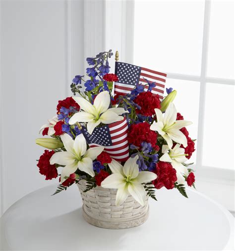 The Ftd Amercan Glory Bouquet Florist In Bloomington Mn Florist In