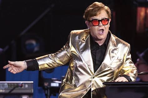 Elton John Testifies For Defence At Spacey Sex Assault Trial Abs Cbn News