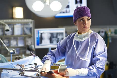 Fresh off a decidedly above average episode last week , i approached this episode of saving hope a little leery. ION boards season three of Saving Hope » Playback